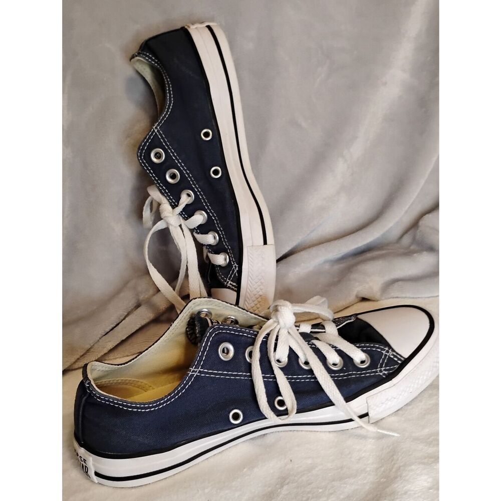 USED Converse Sneakers - Picture 2 of 9